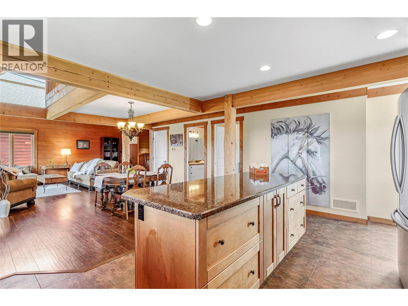 9371 6 Highway, Coldstream, British Columbia  V1B 3B5 - Photo 18 - 10381445