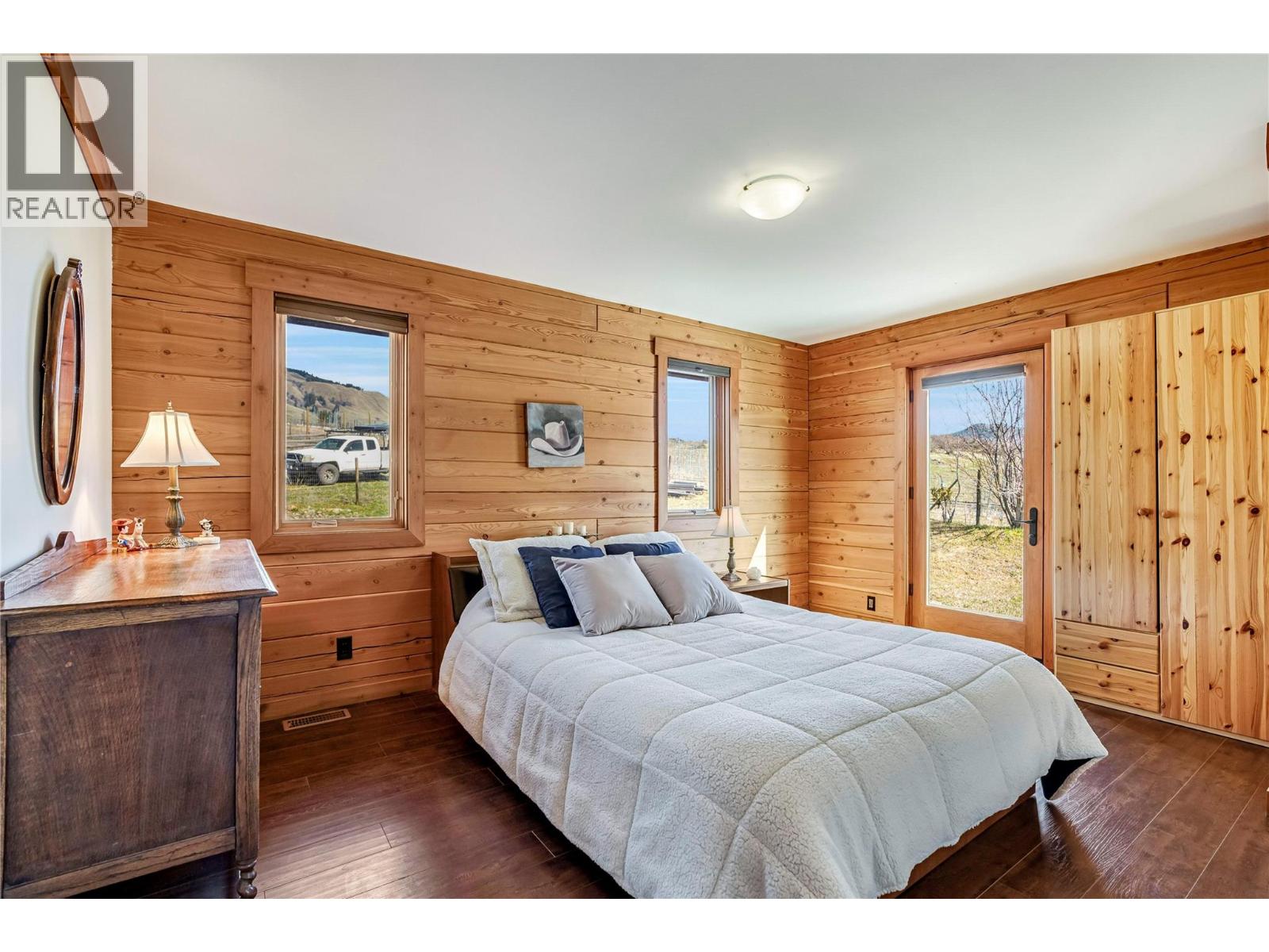 9371 6 Highway, Coldstream, British Columbia  V1B 3B5 - Photo 21 - 10381445