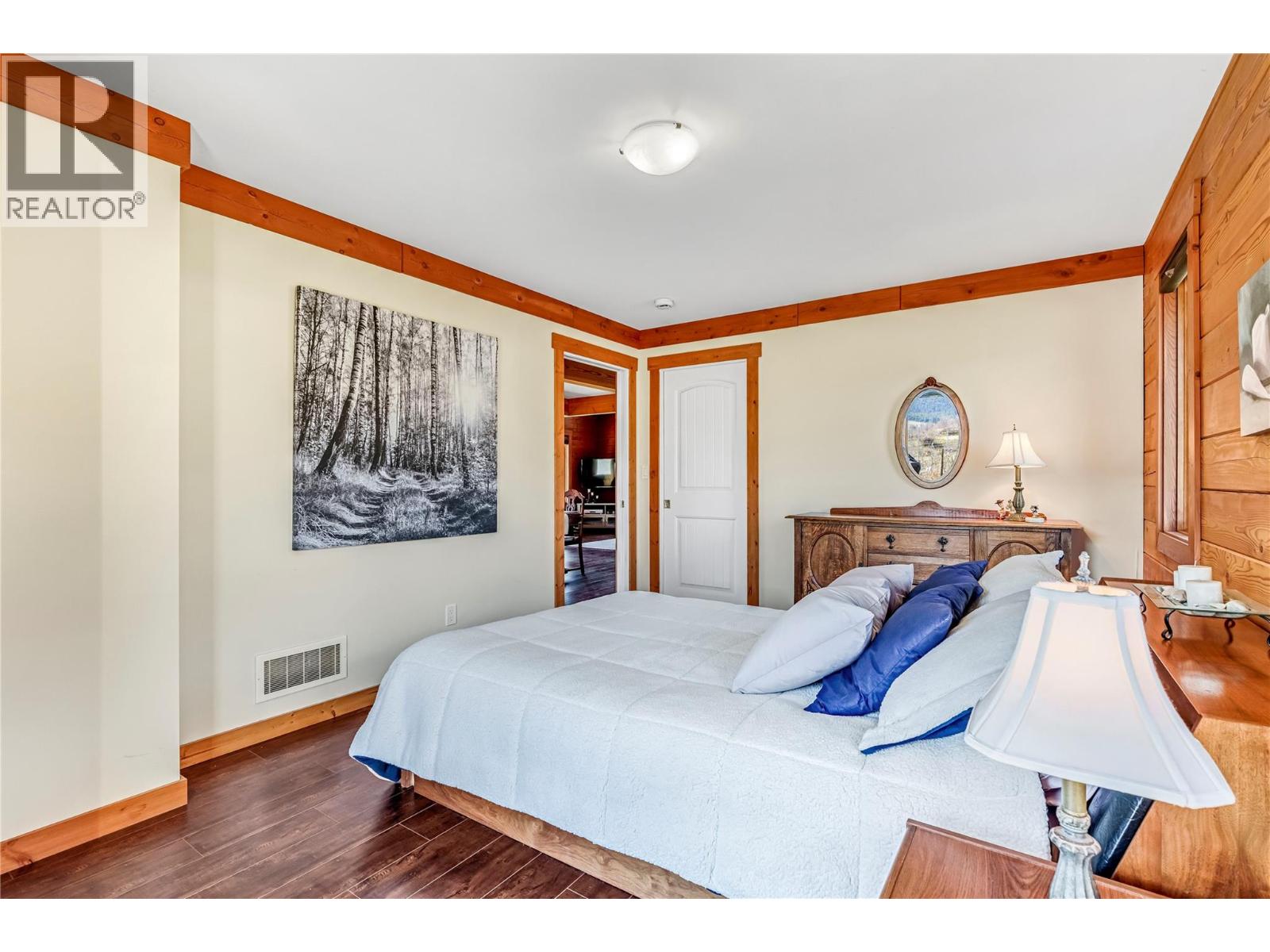 9371 6 Highway, Coldstream, British Columbia  V1B 3B5 - Photo 22 - 10381445