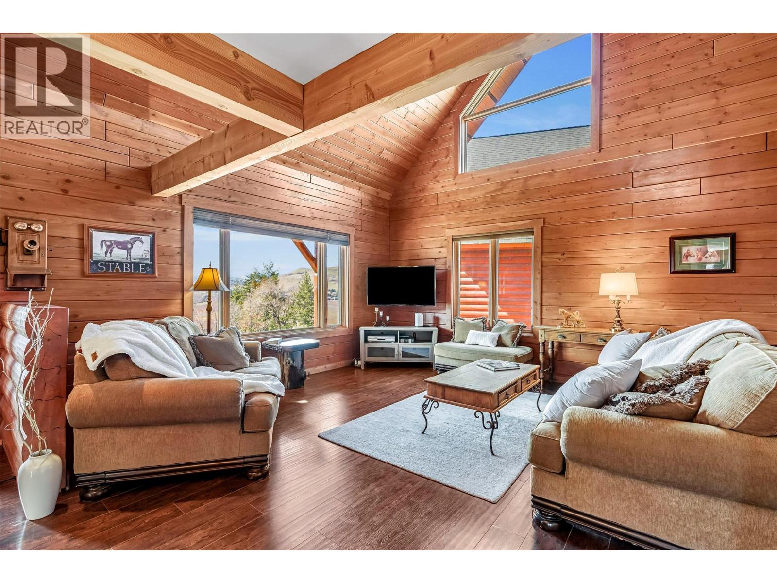 9371 6 Highway, Coldstream, British Columbia  V1B 3B5 - Photo 23 - 10381445