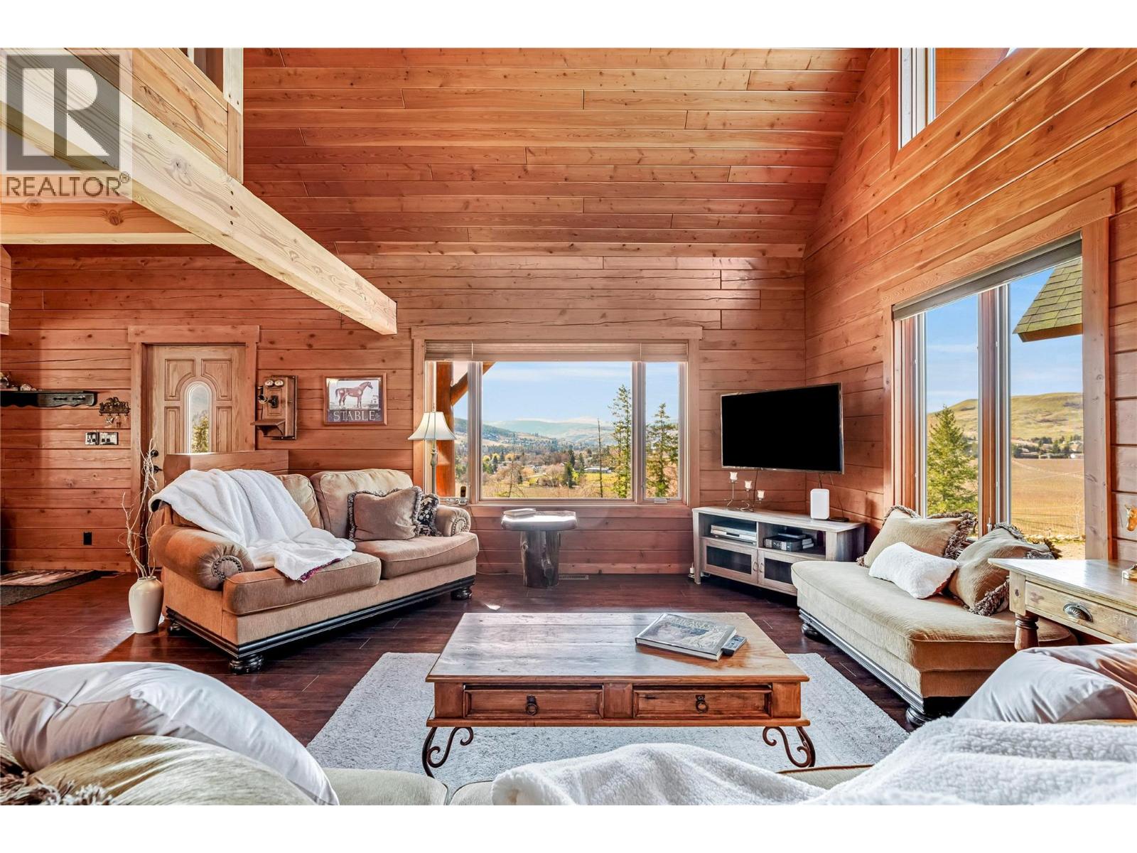 9371 6 Highway, Coldstream, British Columbia  V1B 3B5 - Photo 24 - 10381445