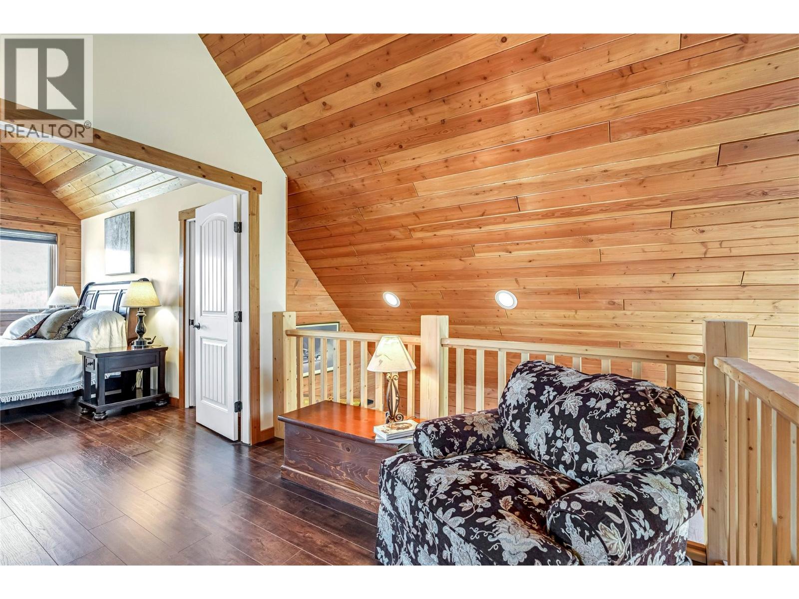 9371 6 Highway, Coldstream, British Columbia  V1B 3B5 - Photo 32 - 10381445