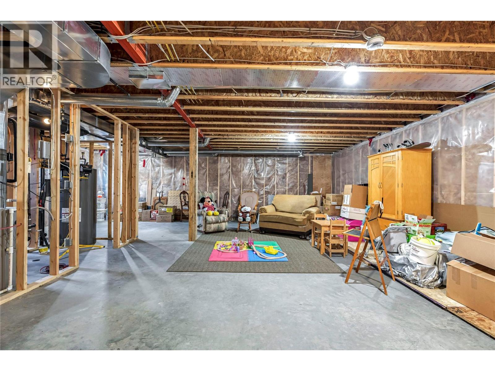 9371 6 Highway, Coldstream, British Columbia  V1B 3B5 - Photo 43 - 10381445