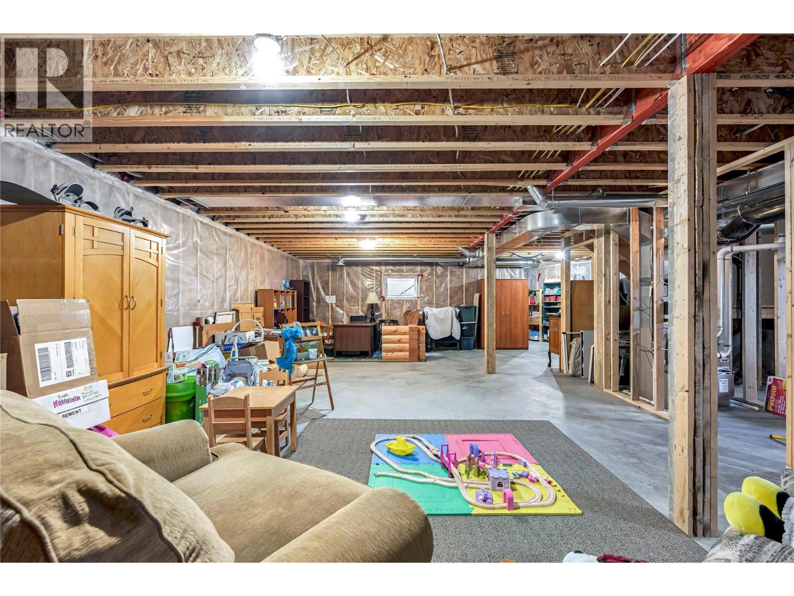 9371 6 Highway, Coldstream, British Columbia  V1B 3B5 - Photo 44 - 10381445