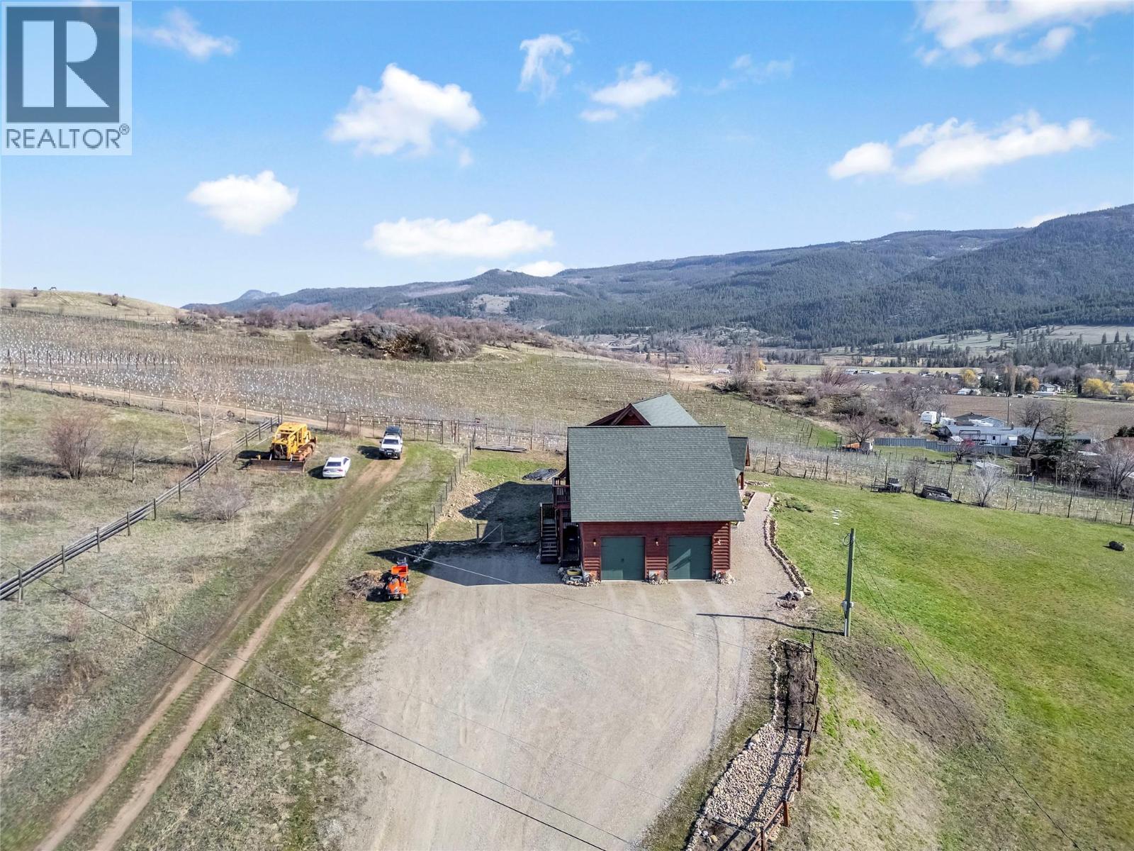 9371 6 Highway, Coldstream, British Columbia  V1B 3B5 - Photo 66 - 10381445