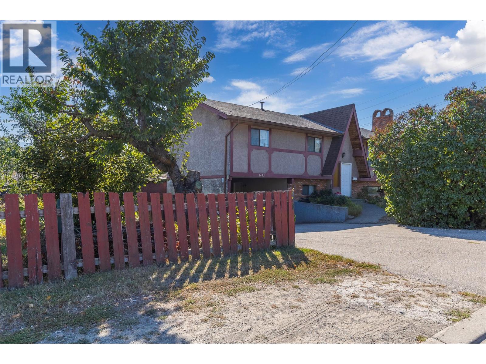 1472 25 Avenue, Vernon, British Columbia  V1T 1M5 - Photo 3 - 10382211