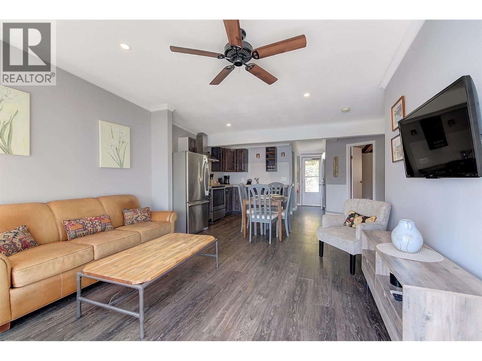 3701 Beach Avenue Unit# 11, Peachland, British Columbia  V0H 1X1 - Photo 11 - 10379245