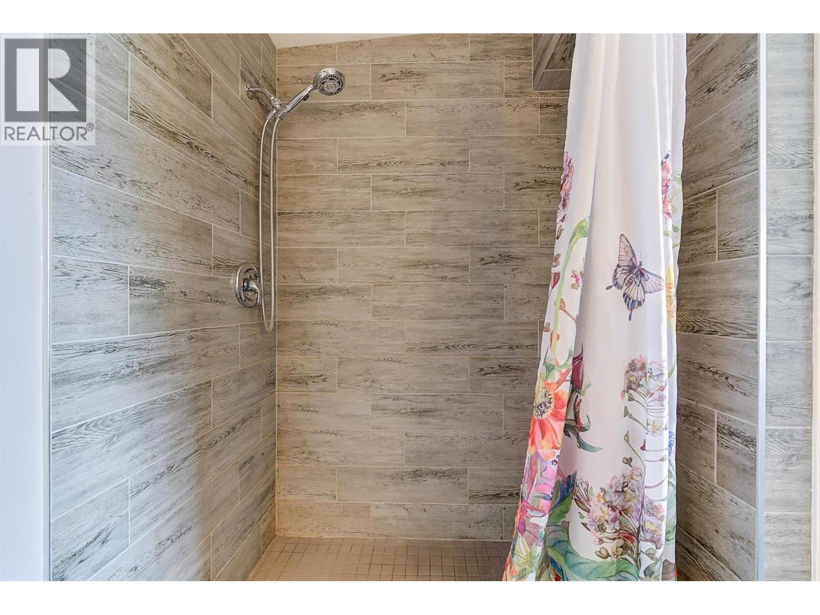 3701 Beach Avenue Unit# 11, Peachland, British Columbia  V0H 1X1 - Photo 31 - 10379245