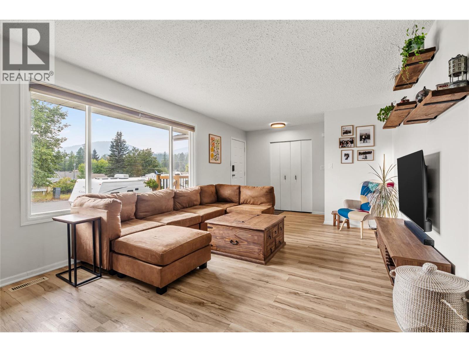 92 103rd Avenue, Kimberley, British Columbia  V1A 3A5 - Photo 7 - 10382293