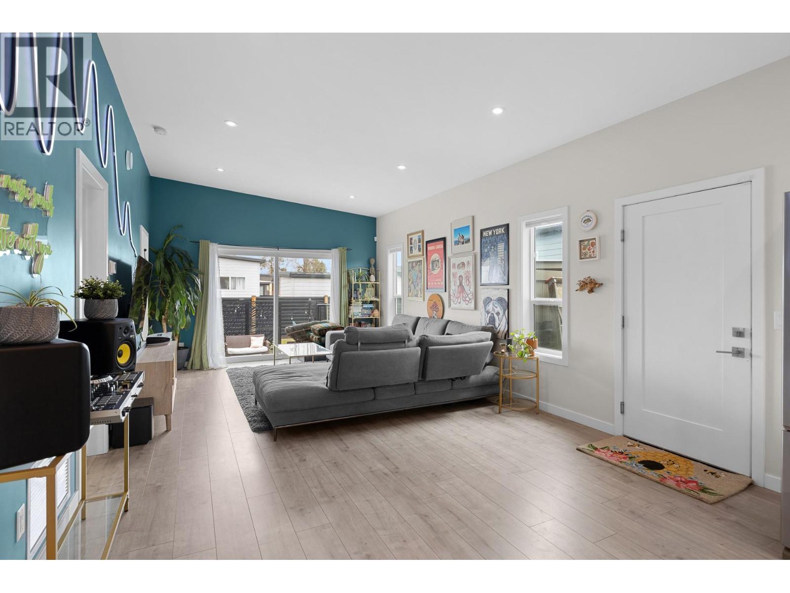 8900 Jim Bailey Road Unit# Lot 74, Kelowna, British Columbia  V4V 1E5 - Photo 5 - 10382281