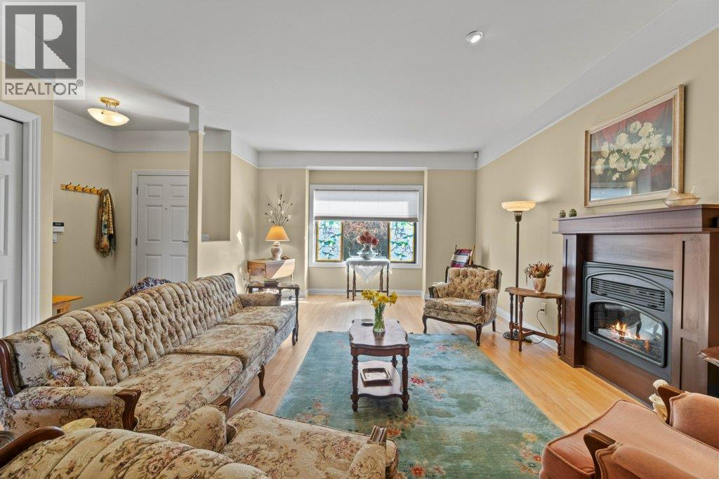 881 16 Street Ne Unit# 7, Salmon Arm, British Columbia  V1E 3L5 - Photo 11 - 10382605