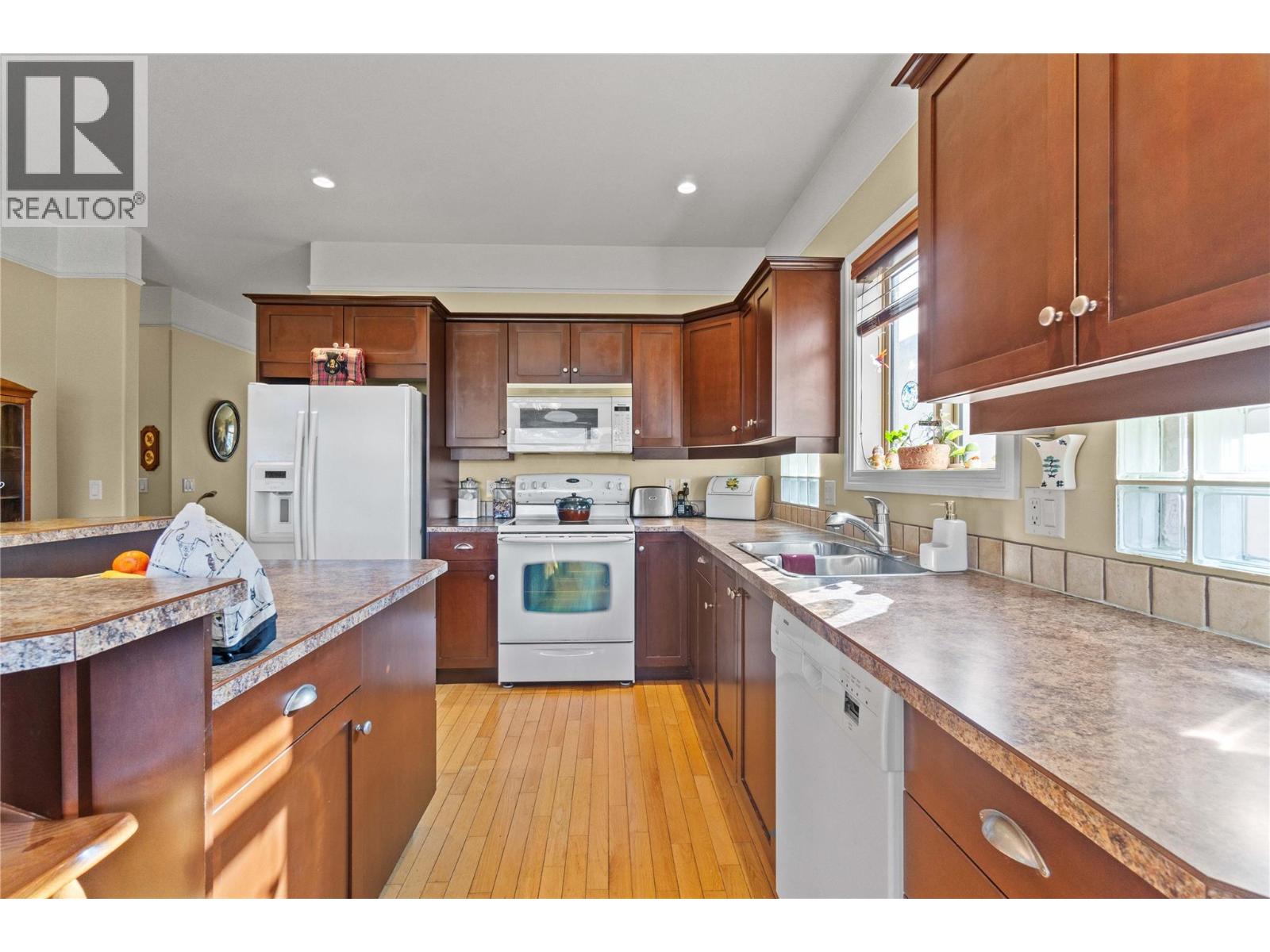 881 16 Street Ne Unit# 7, Salmon Arm, British Columbia  V1E 3L5 - Photo 19 - 10382605