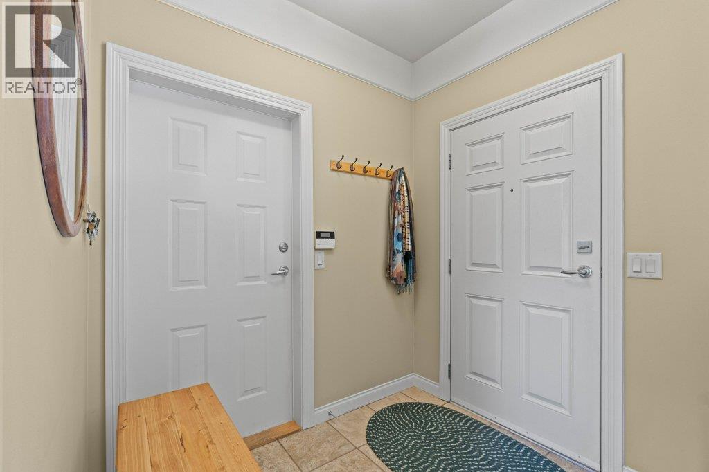 881 16 Street Ne Unit# 7, Salmon Arm, British Columbia  V1E 3L5 - Photo 6 - 10382605