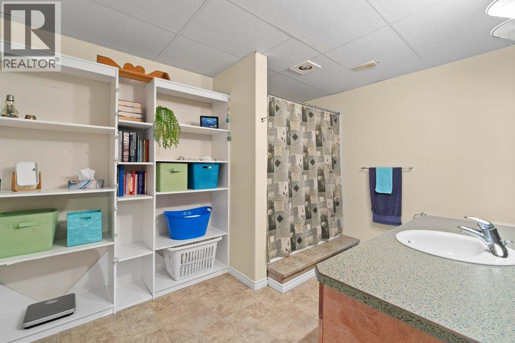 881 16 Street Ne Unit# 7, Salmon Arm, British Columbia  V1E 3L5 - Photo 62 - 10382605