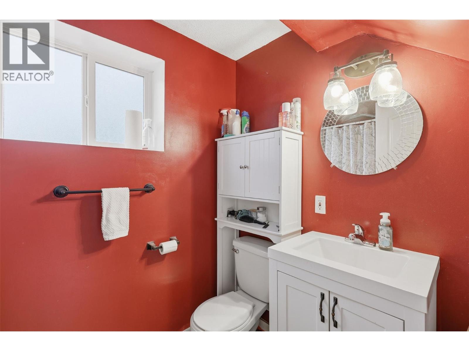 2569 Crestline Place, Kamloops, British Columbia  V2B 4V5 - Photo 33 - 10382582