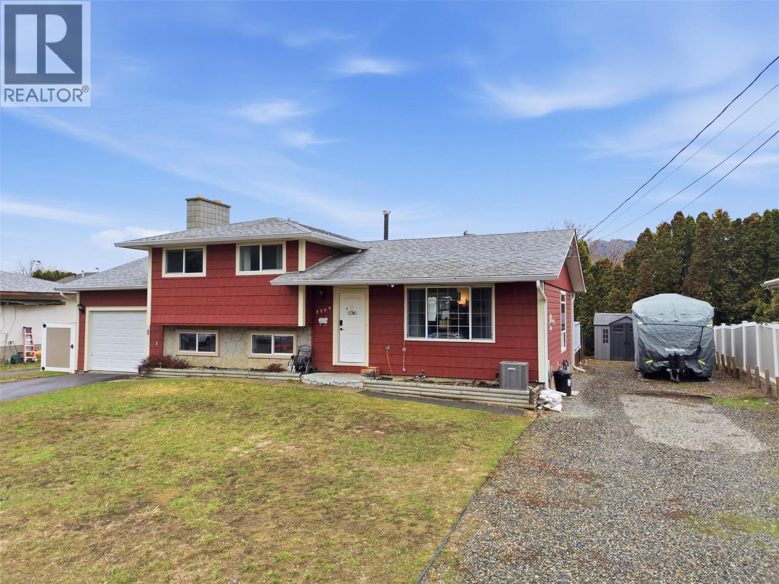 2569 Crestline Place, Kamloops, British Columbia  V2B 4V5 - Photo 42 - 10382582