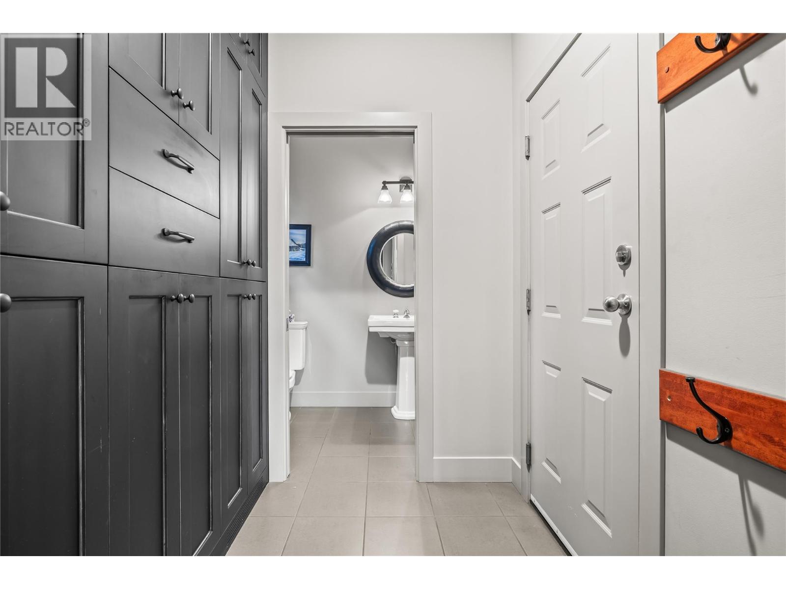 2683 Bath Street, Kelowna, British Columbia  V1Y 1M2 - Photo 14 - 10381758