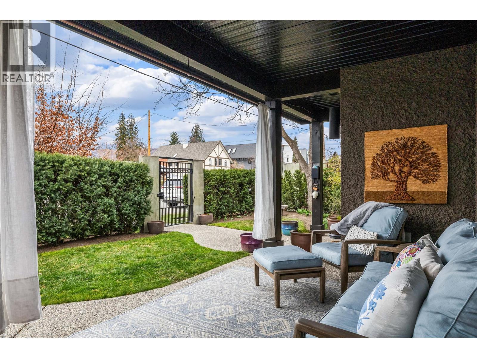 2683 Bath Street, Kelowna, British Columbia  V1Y 1M2 - Photo 31 - 10381758