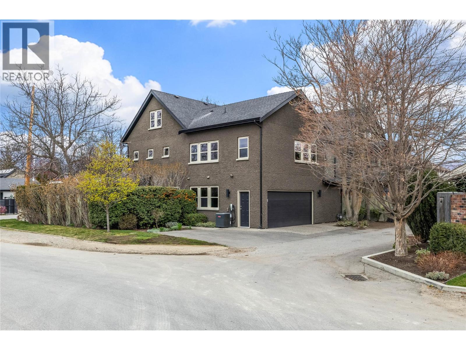 2683 Bath Street, Kelowna, British Columbia  V1Y 1M2 - Photo 38 - 10381758