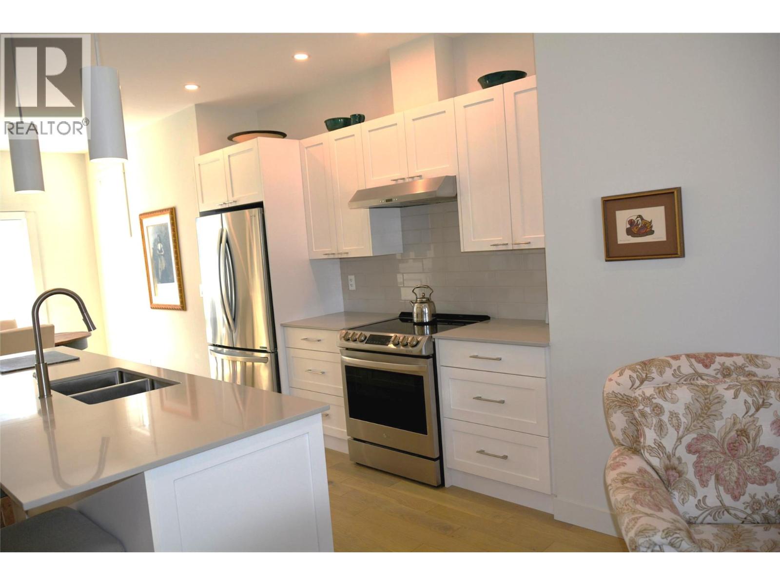 1393 9th Avenue Unit# 104, Kamloops, British Columbia  V2C 0H8 - Photo 3 - 10382592