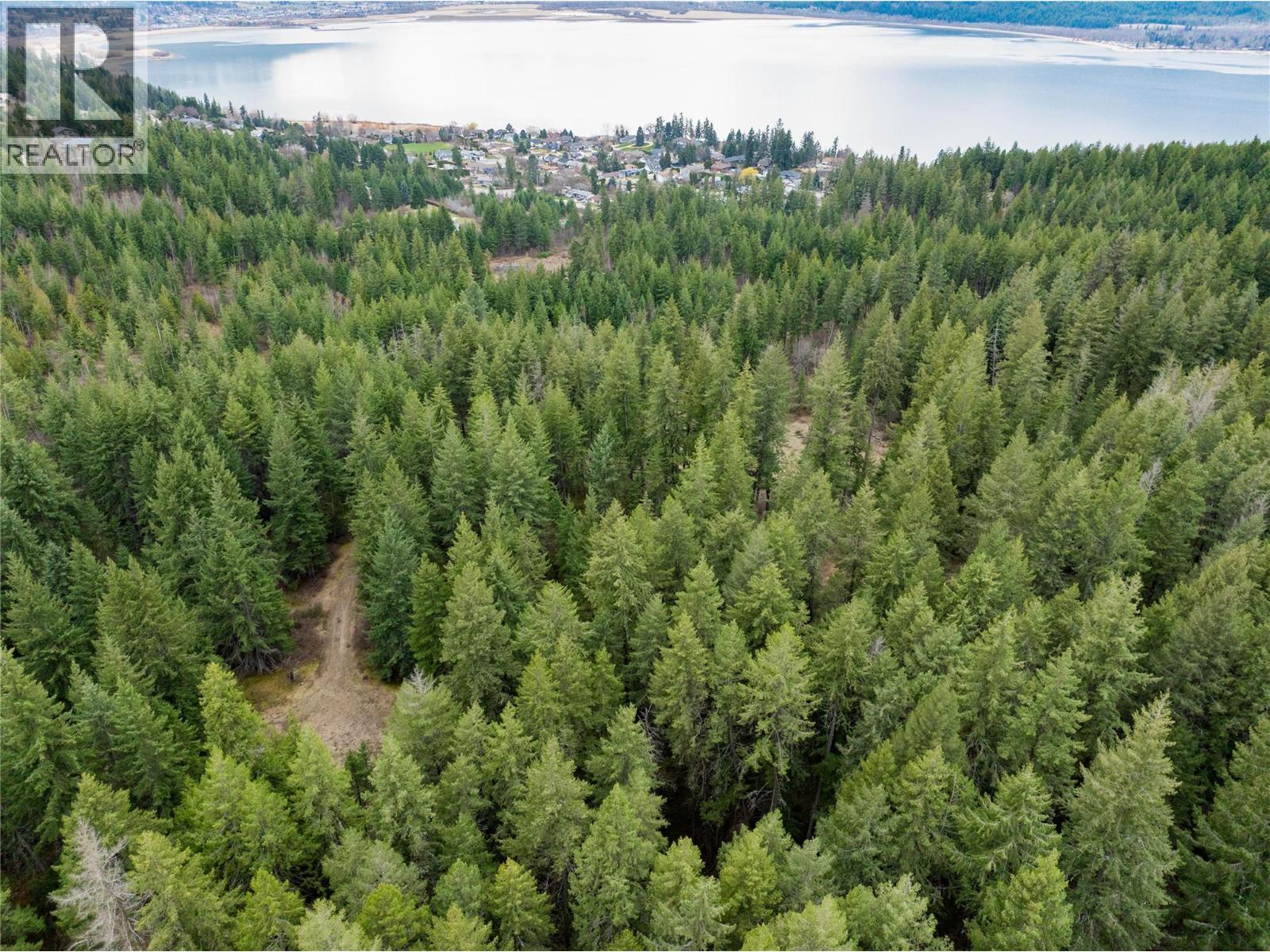 5560 Lakeshore Road Ne, Salmon Arm, British Columbia  V1E 3P5 - Photo 12 - 10382638