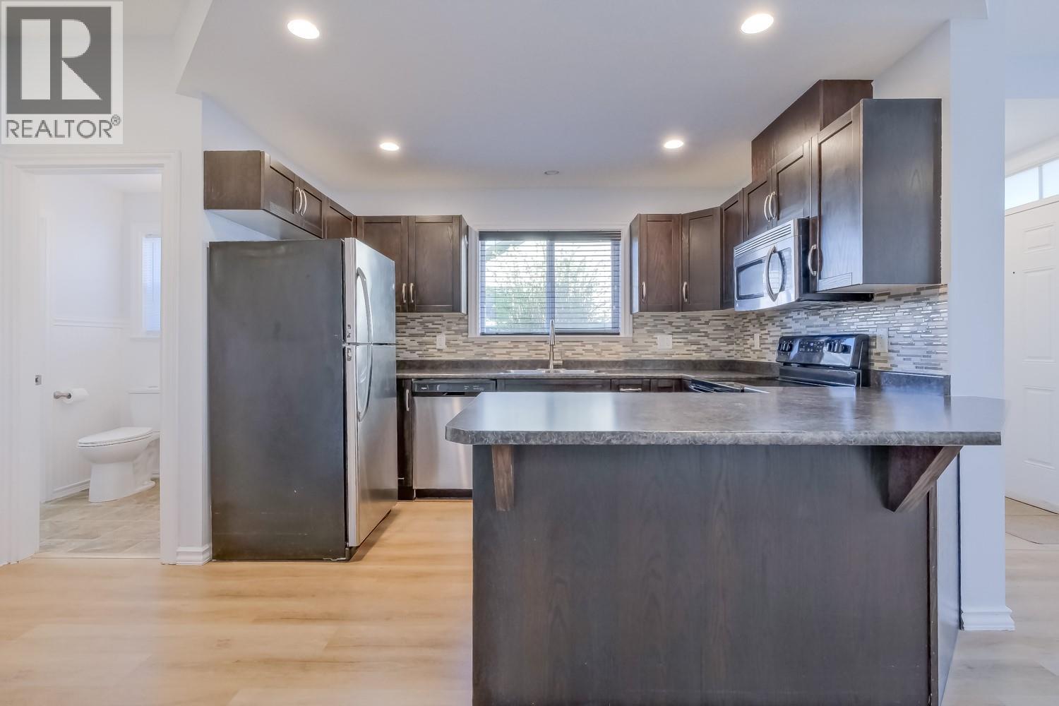 423 Tennis Street Unit# 101, Penticton, British Columbia  V2A 5R4 - Photo 7 - 10382594