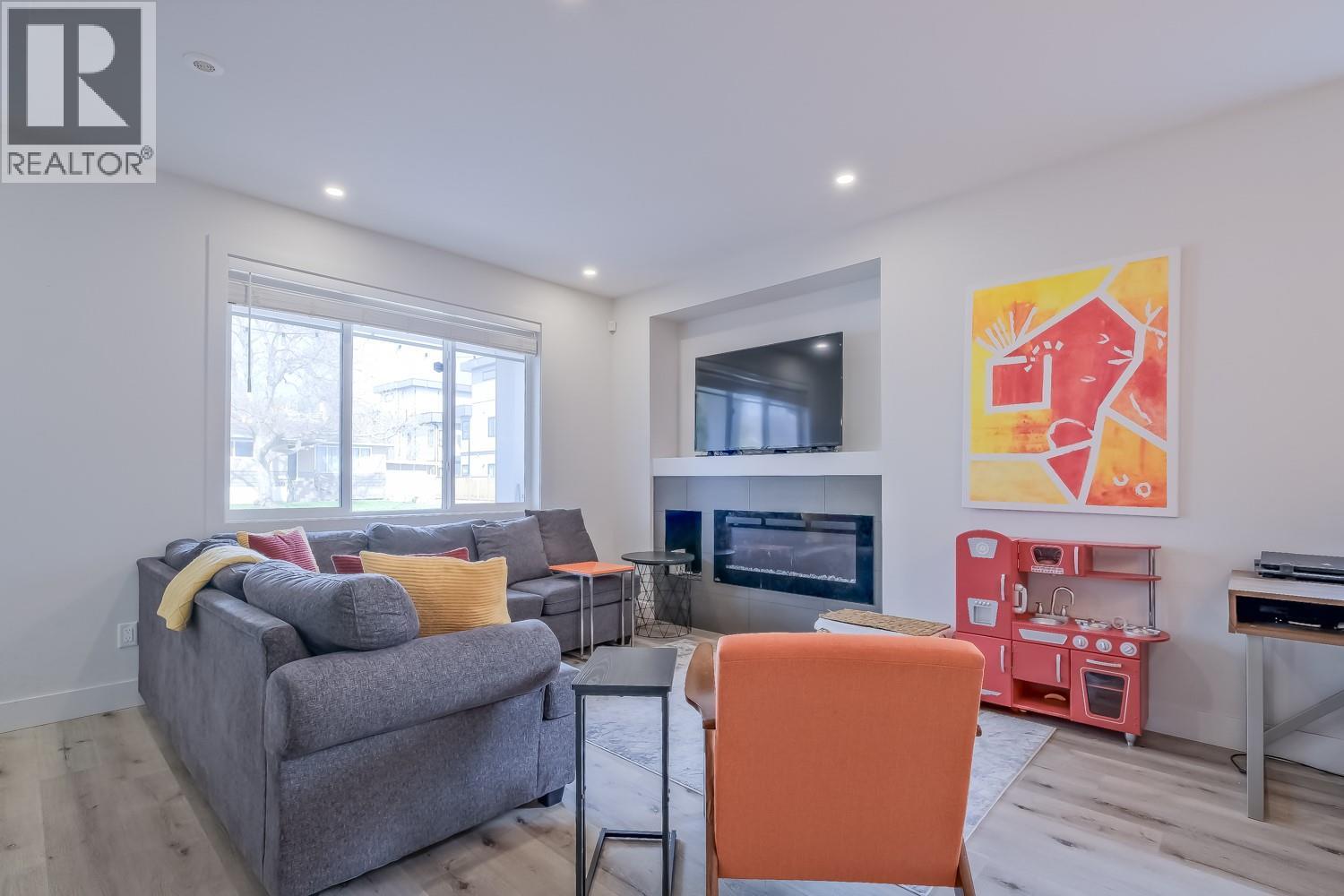 951 Stockwell Avenue, Kelowna, British Columbia  V1Y 6W3 - Photo 10 - 10382450