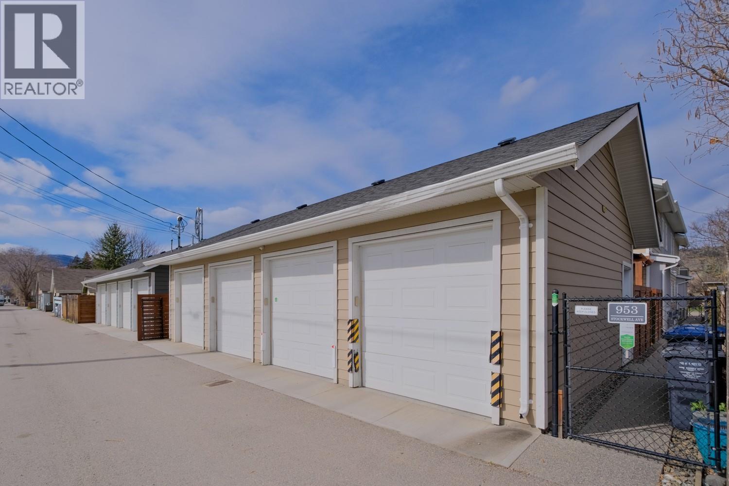 951 Stockwell Avenue, Kelowna, British Columbia  V1Y 6W3 - Photo 5 - 10382450