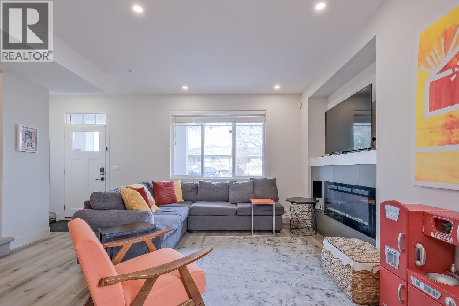 951 Stockwell Avenue, Kelowna, British Columbia  V1Y 6W3 - Photo 7 - 10382450