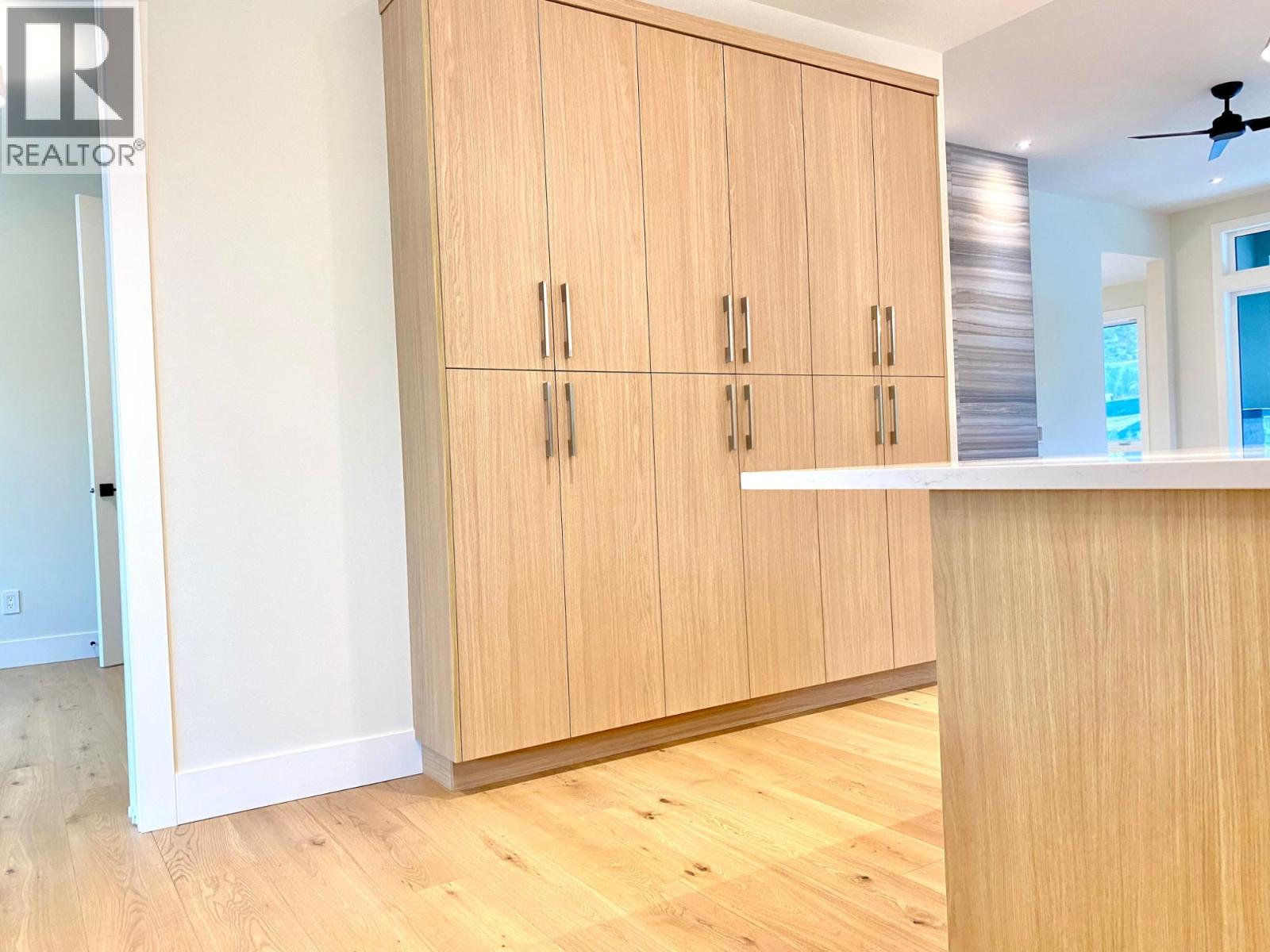 8781 Riverside Drive, Grand Forks, British Columbia  V0H 1H0 - Photo 10 - 10382244