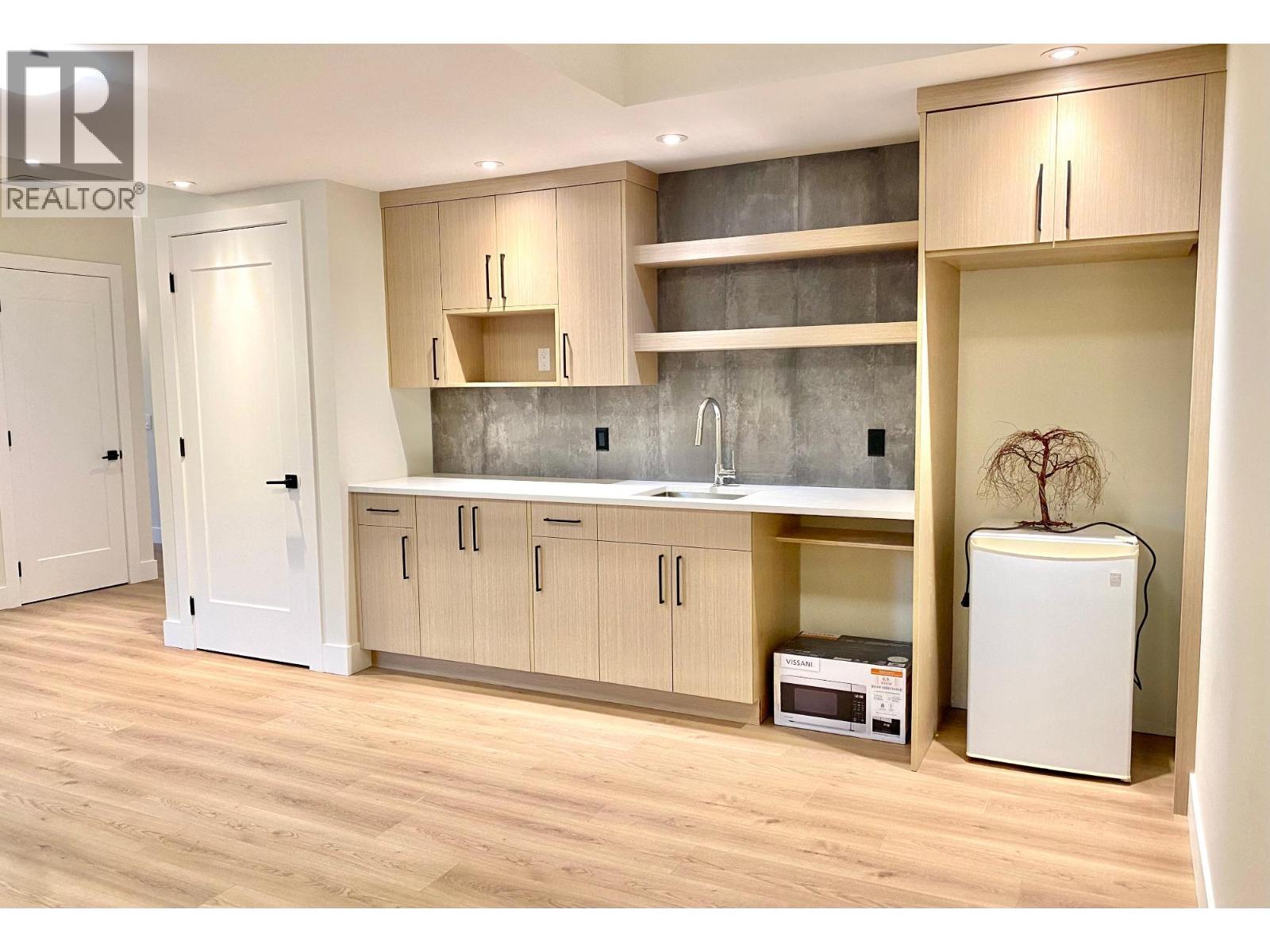 8781 Riverside Drive, Grand Forks, British Columbia  V0H 1H0 - Photo 33 - 10382244