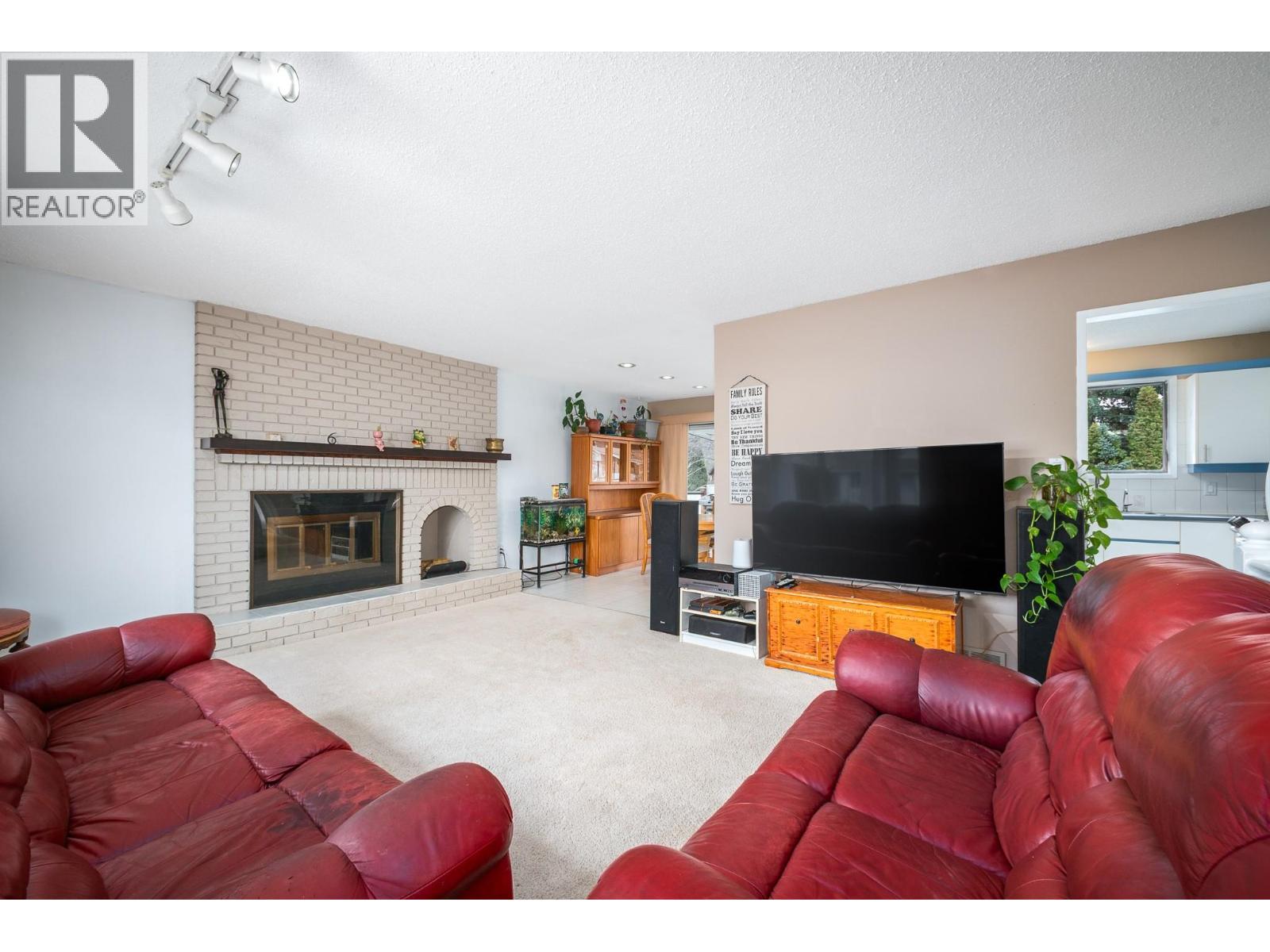 885 Camelia Road, Kelowna, British Columbia  V1X 3M9 - Photo 13 - 10381298