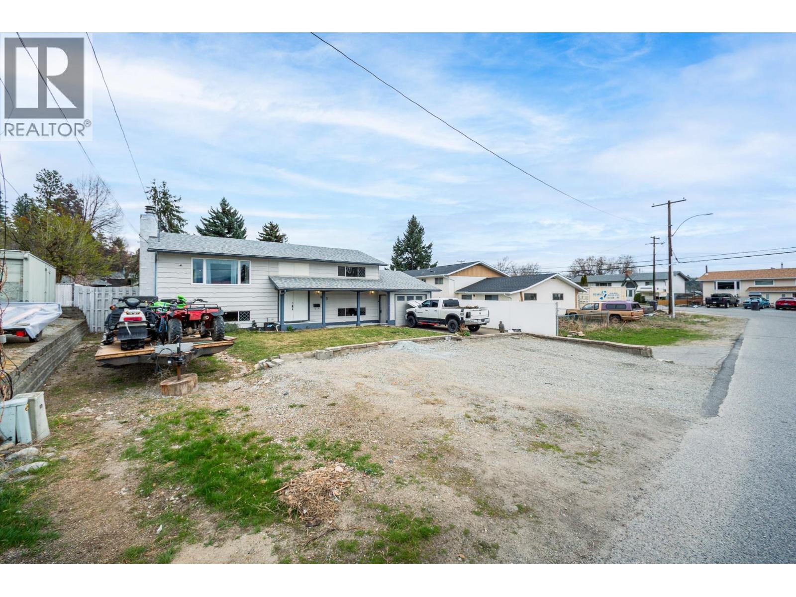 885 Camelia Road, Kelowna, British Columbia  V1X 3M9 - Photo 5 - 10381298