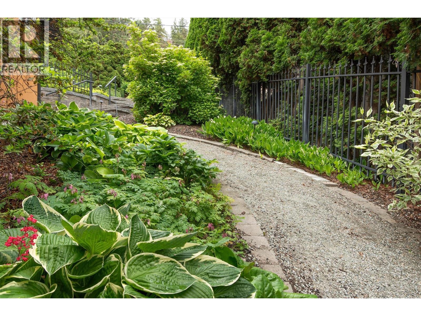 683 Westside Road S, West Kelowna, British Columbia  V1Z 3S2 - Photo 16 - 10382368