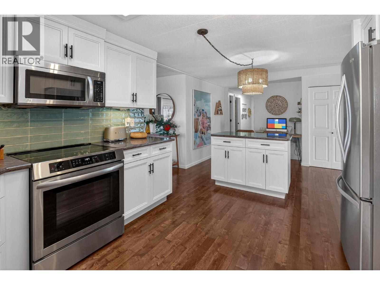 1880 Old Boucherie Road Unit# 137, West Kelowna, British Columbia  V4T 1Z3 - Photo 7 - 10382591