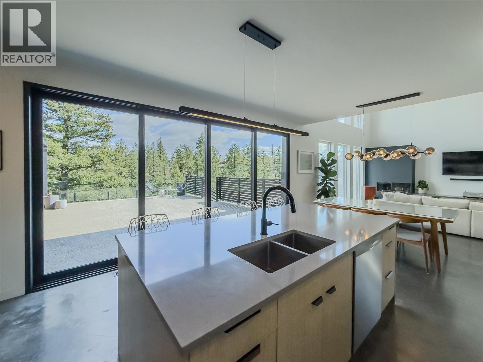 1293 Prairie Rose Drive, Kamloops, British Columbia  V2E 0B4 - Photo 16 - 10382535