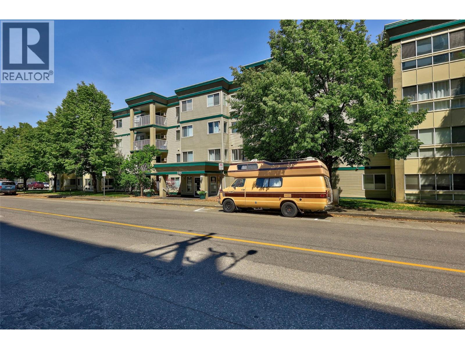 360 Battle Street Unit# 204, Kamloops, British Columbia  V2C 2L6 - Photo 2 - 10382459