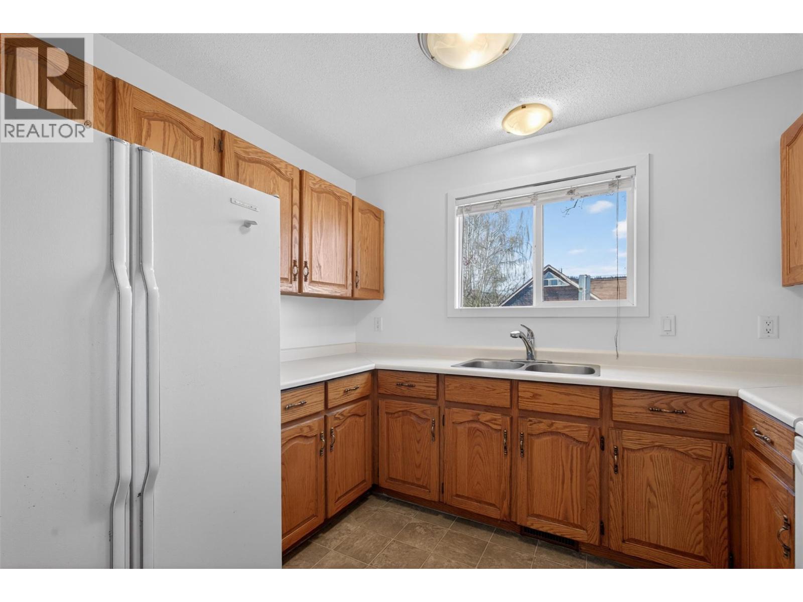 1405 Ethel Street, Kelowna, British Columbia  V1Y 2X5 - Photo 12 - 10382228