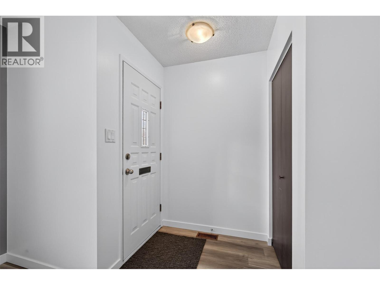 1405 Ethel Street, Kelowna, British Columbia  V1Y 2X5 - Photo 16 - 10382228