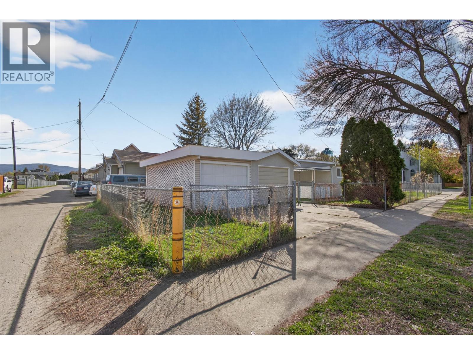 1405 Ethel Street, Kelowna, British Columbia  V1Y 2X5 - Photo 25 - 10382228