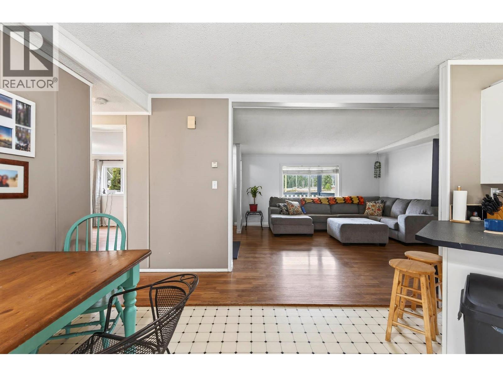 1204 Hern Road, Clearwater, British Columbia  v0e 1n2 - Photo 7 - 10381929