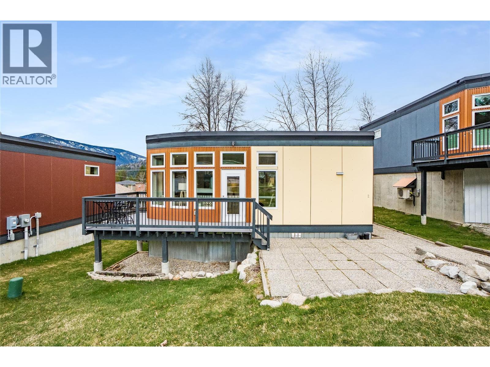 1517 Crease Avenue Unit# 2, Nelson, British Columbia  V1L 1A5 - Photo 1 - 10380449