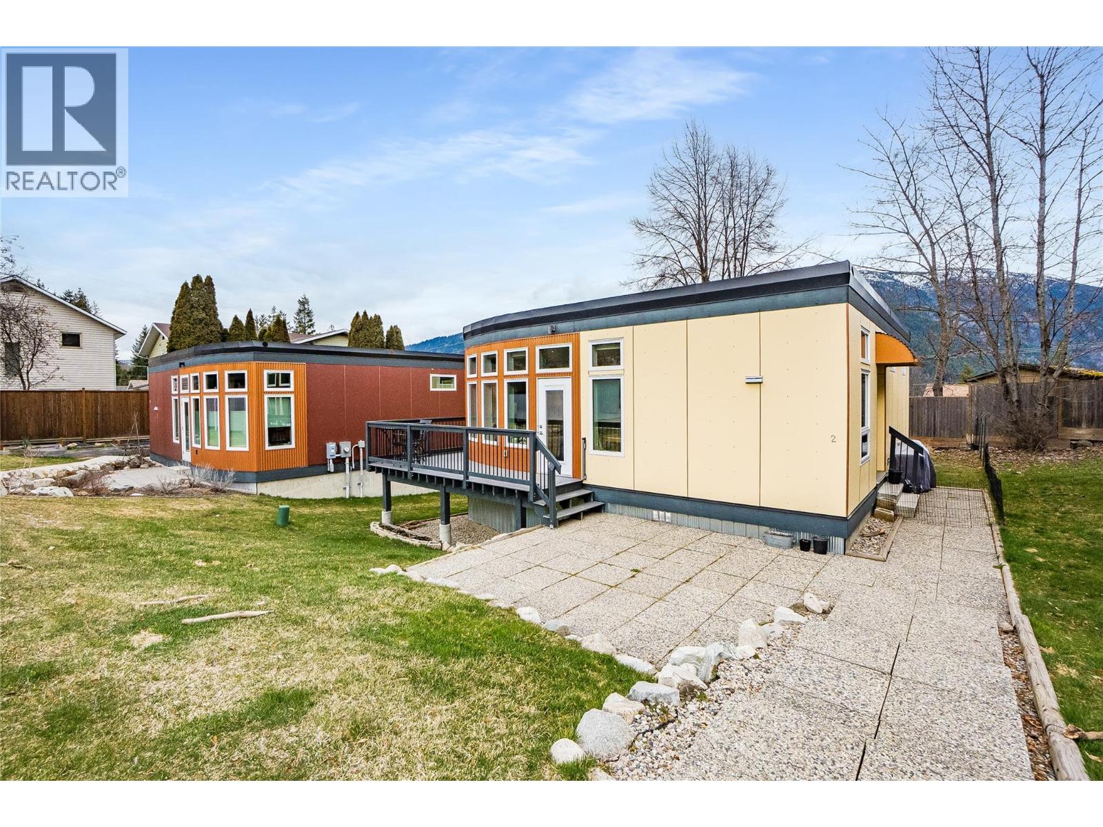 1517 Crease Avenue Unit# 2, Nelson, British Columbia  V1L 1A5 - Photo 3 - 10380449