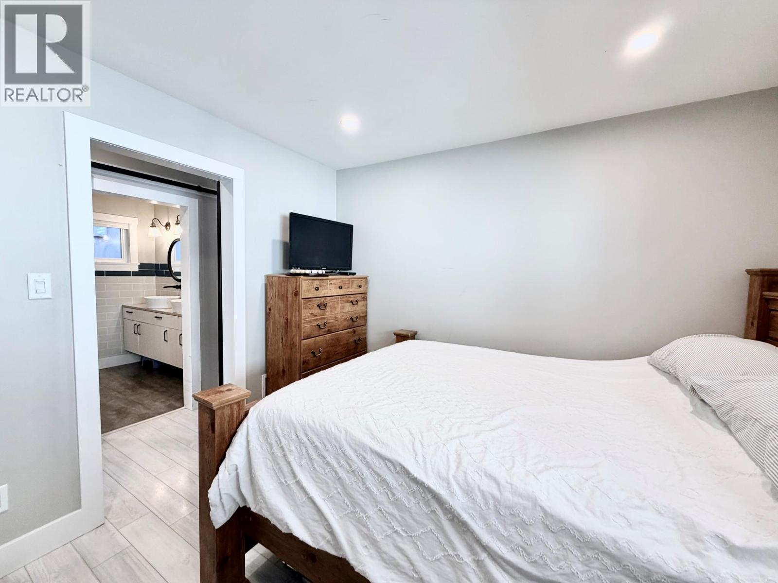 448 Caribou Street, Penticton, British Columbia  V2A 5W6 - Photo 18 - 10382649