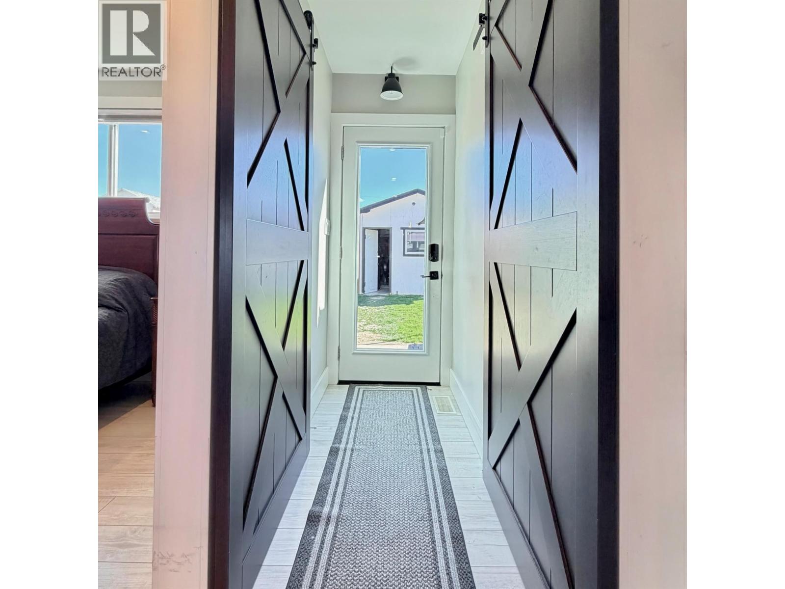 448 Caribou Street, Penticton, British Columbia  V2A 5W6 - Photo 22 - 10382649