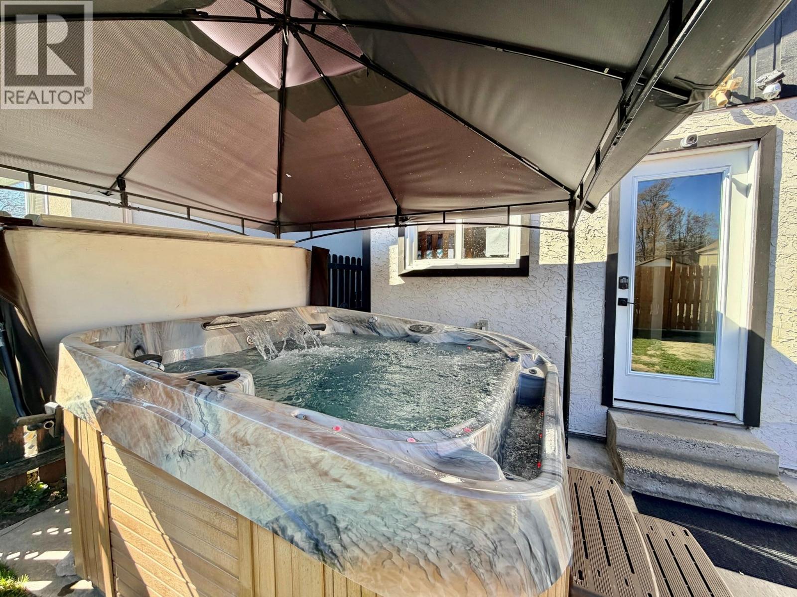 448 Caribou Street, Penticton, British Columbia  V2A 5W6 - Photo 28 - 10382649