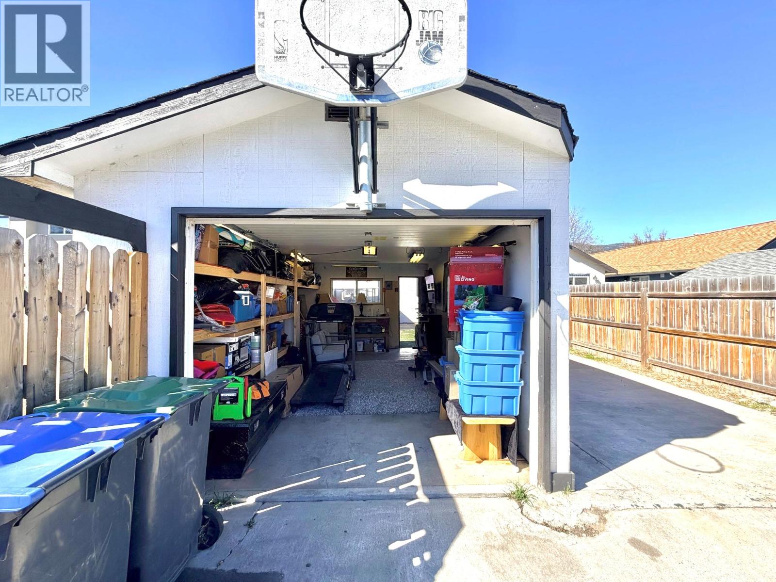 448 Caribou Street, Penticton, British Columbia  V2A 5W6 - Photo 32 - 10382649