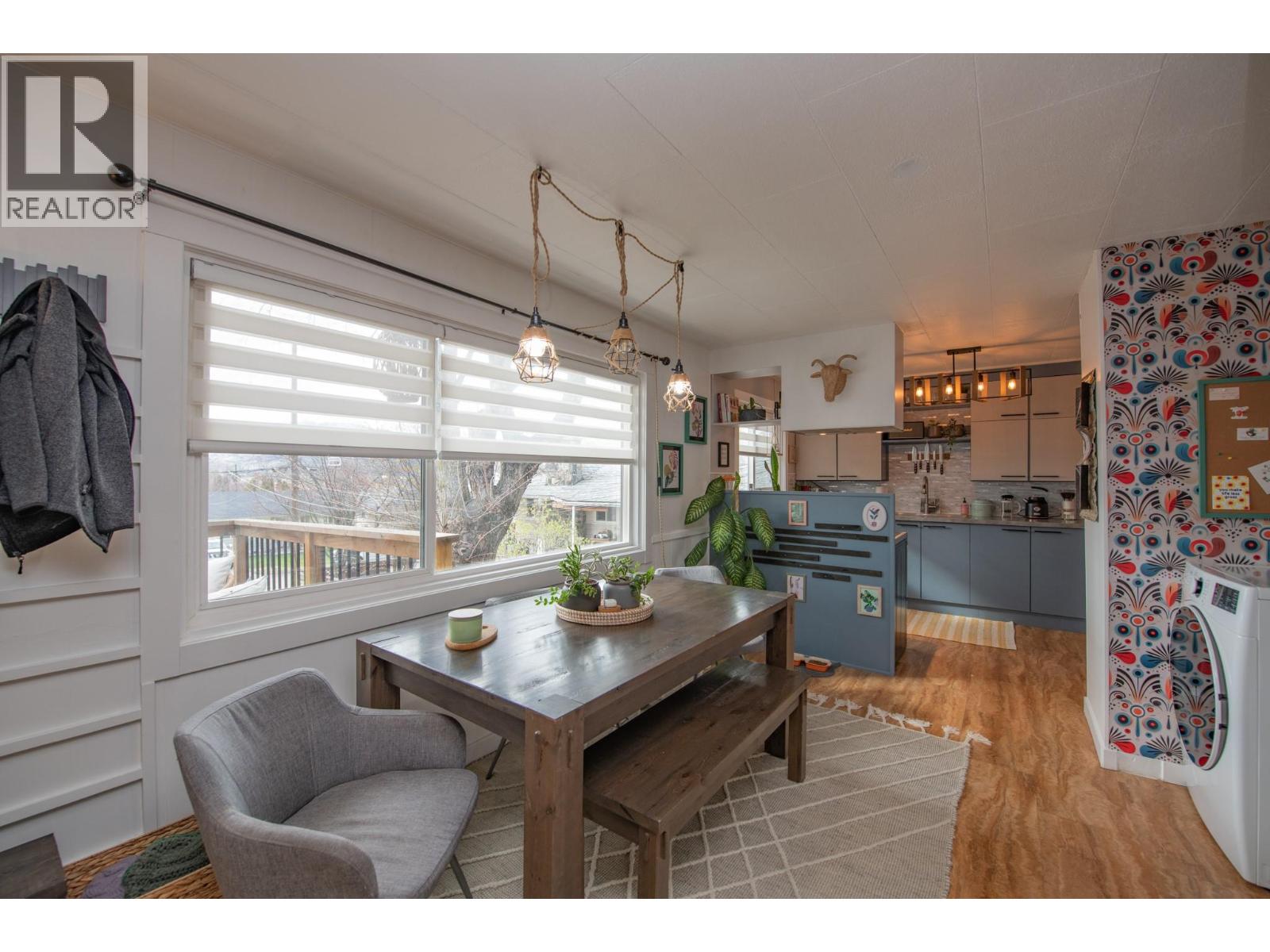 3208 Pleasant Valley Road, Vernon, British Columbia  V1T 4L5 - Photo 17 - 10382334