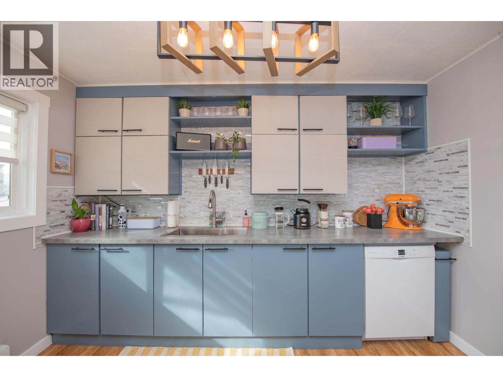 3208 Pleasant Valley Road, Vernon, British Columbia  V1T 4L5 - Photo 23 - 10382334