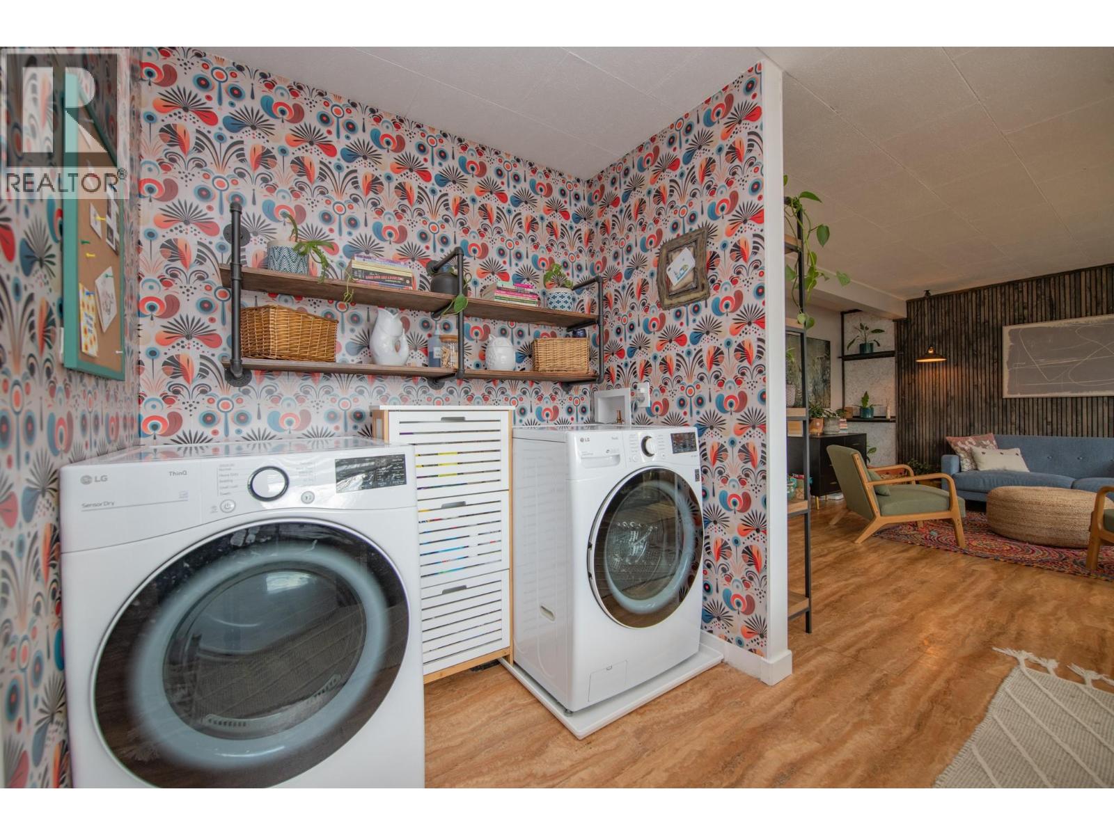 3208 Pleasant Valley Road, Vernon, British Columbia  V1T 4L5 - Photo 37 - 10382334